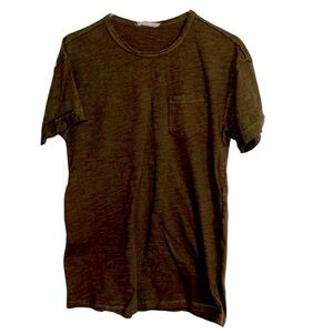 🌹NEW IN POCKET TEE SHIRT